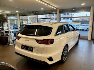 Vehicle image KIA CEED 0 Vehicle image KIA CEED 0