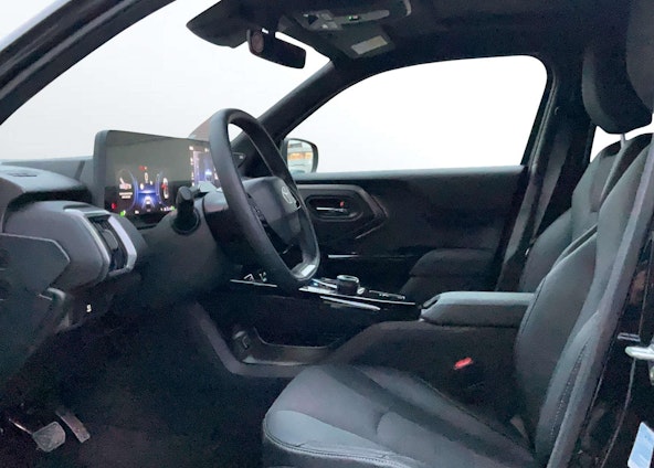 Vehicle image 5 Vehicle image 5