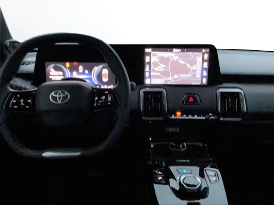 Vehicle image 9 Vehicle image 9