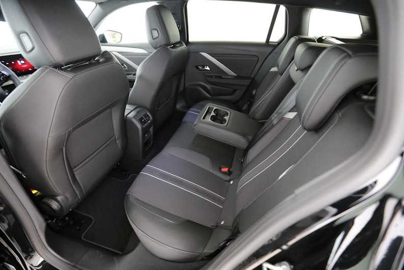 Vehicle image OPEL ASTRA