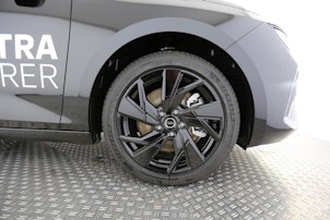 Vehicle image OPEL Astra Sports Tourer 1.6 T PHEV 195 GS