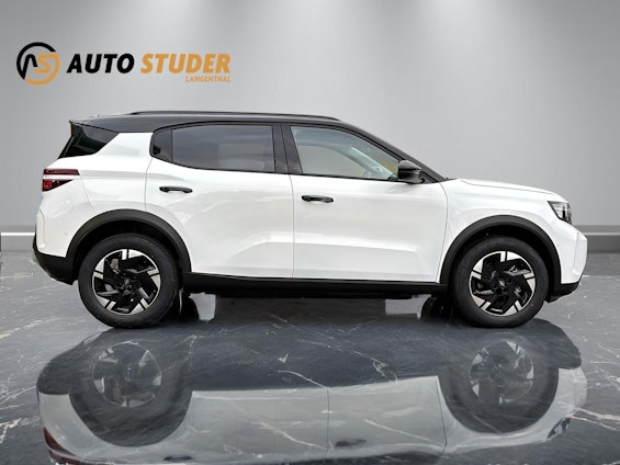 Vehicle image 3 Vehicle image 3