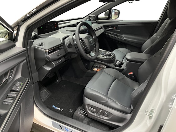 Vehicle image 5 Vehicle image 5