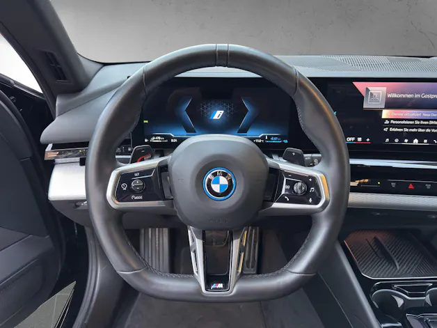 BMW 530e Touring