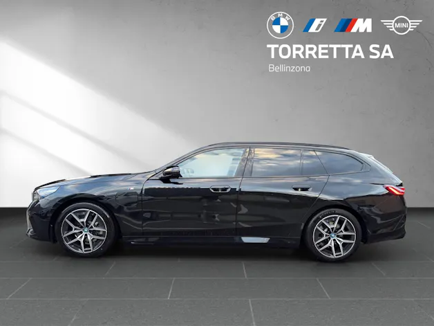 BMW 530e Touring