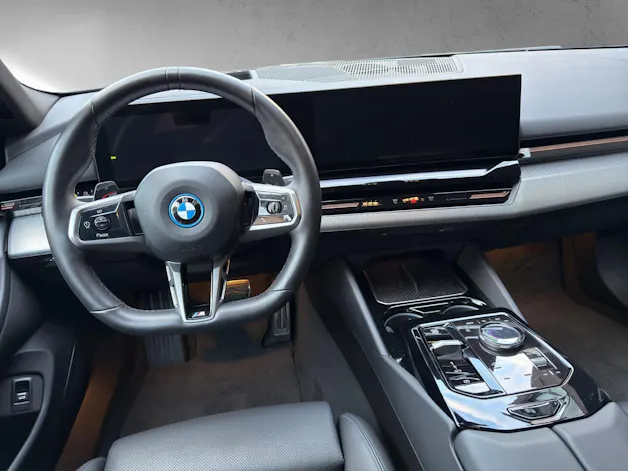 BMW 530e Touring