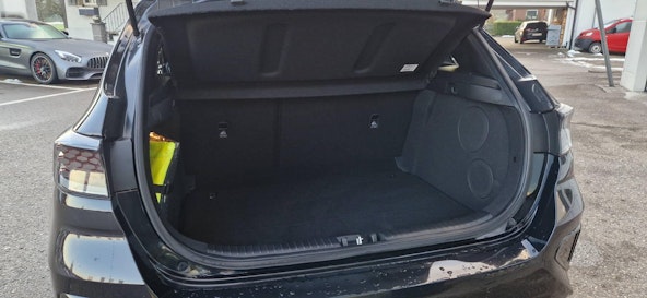 Vehicle image 11 Vehicle image 11