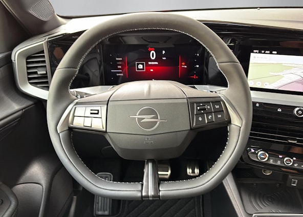 Vehicle image 13 Vehicle image 13