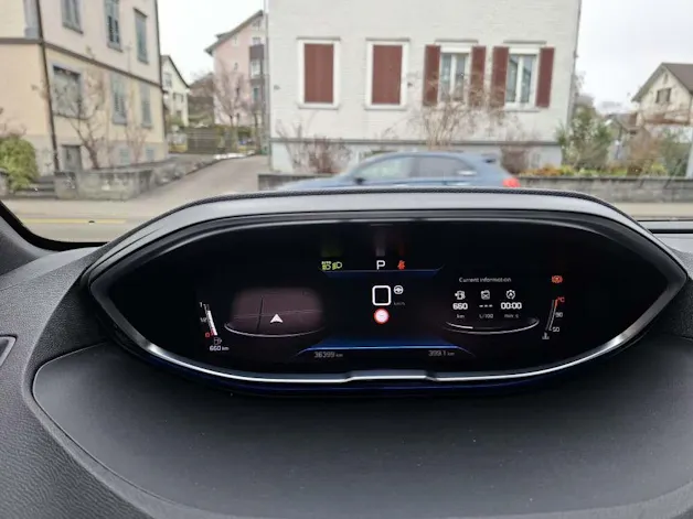 Peugeot 5008 1.5 BlueHDi Allure Pack