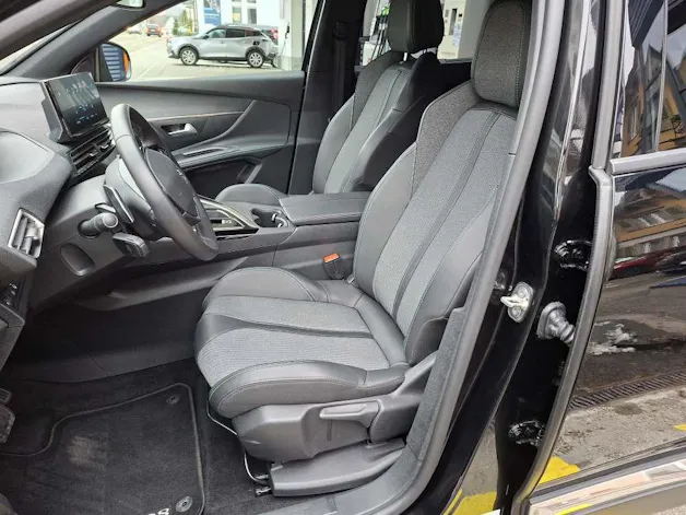Peugeot 5008 1.5 BlueHDi Allure Pack