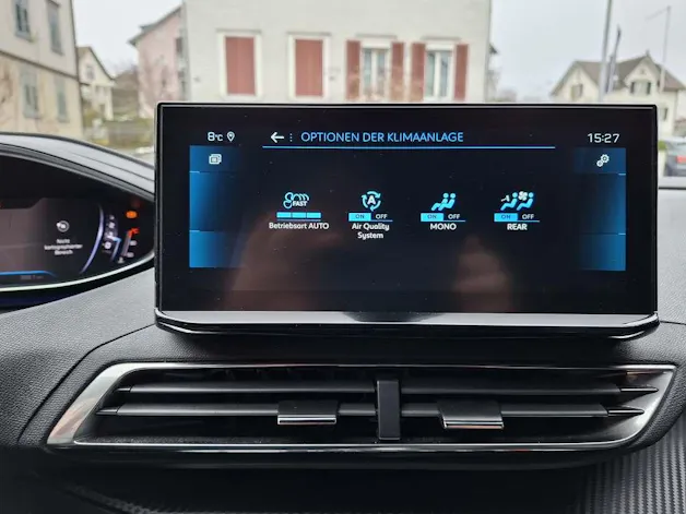 Peugeot 5008 1.5 BlueHDi Allure Pack