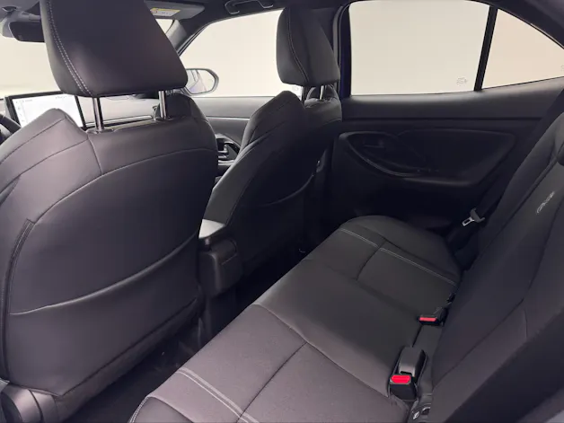 Toyota Yaris Cross 1.5 VVT-i HSD Premium AWD-i