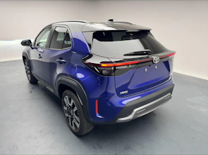 Fahrzeugbild TOYOTA Yaris Cross 1.5 VVT-i HSD Premium AWD-i