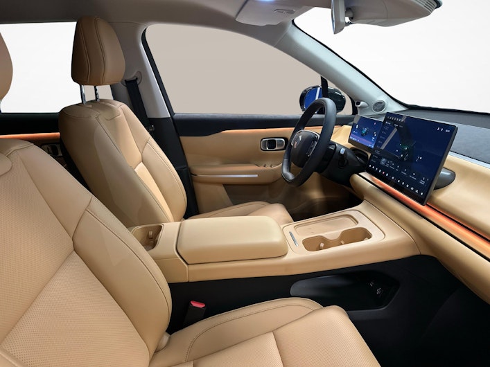 Vehicle image LEAPMOTOR C10