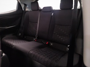 Vehicle image TOYOTA Yaris 1.5 VVT-i HSD Comfort