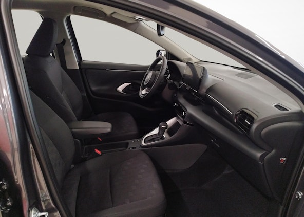 Vehicle image 9 Vehicle image 9