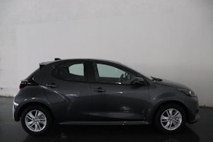 Vehicle image TOYOTA Yaris 1.5 VVT-i HSD Comfort