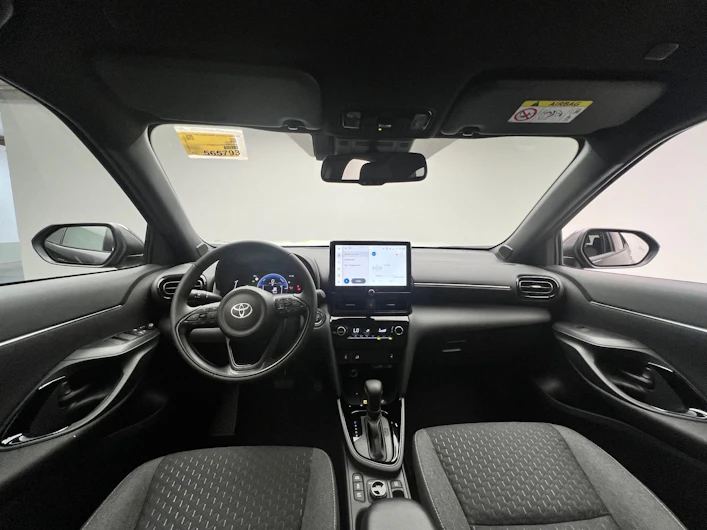 Fahrzeugbild TOYOTA YARIS CROSS