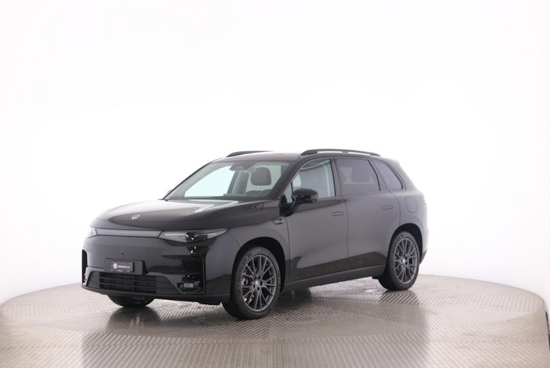 Vehicle image LEAPMOTOR C10