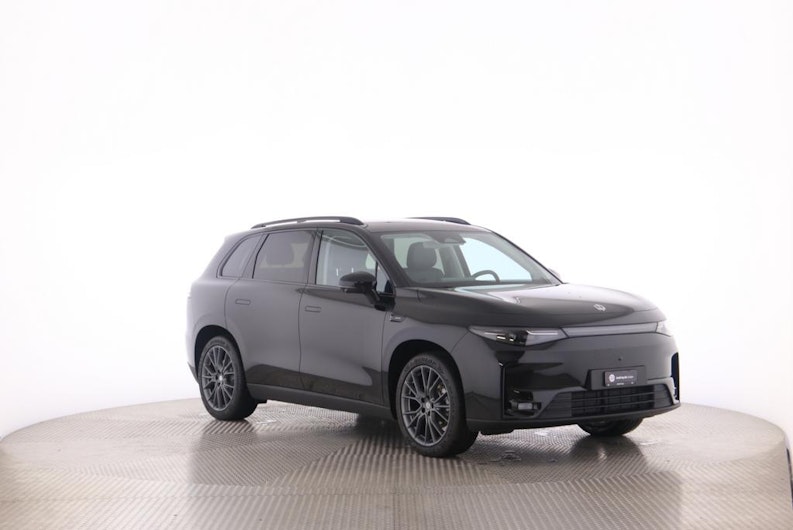 Vehicle image LEAPMOTOR C10