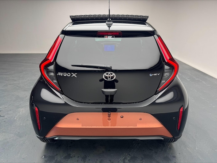 Vehicle image TOYOTA AYGO X