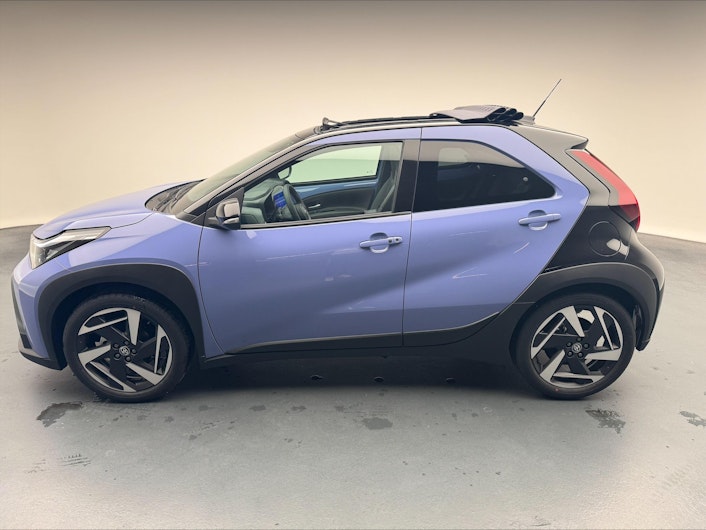 Vehicle image TOYOTA AYGO X
