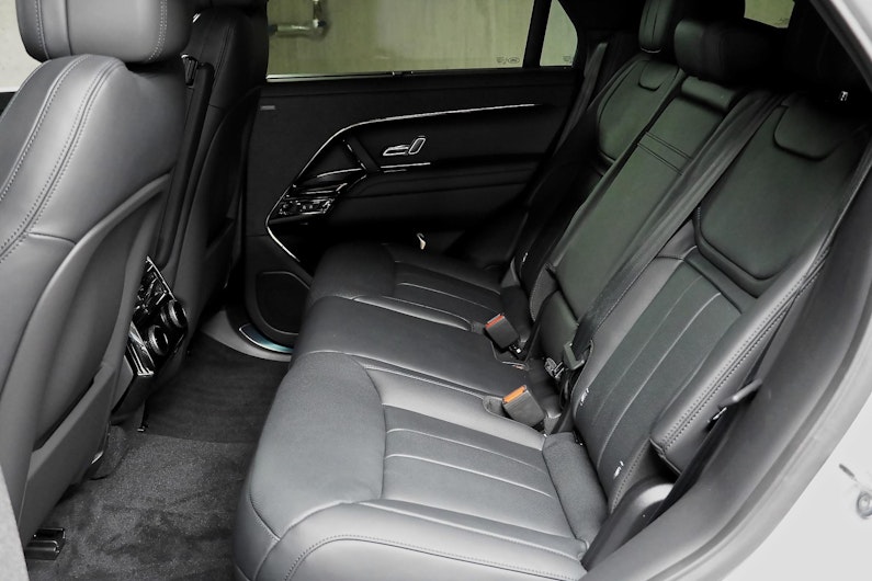 Vehicle image LAND ROVER RANGE ROVER SPORT