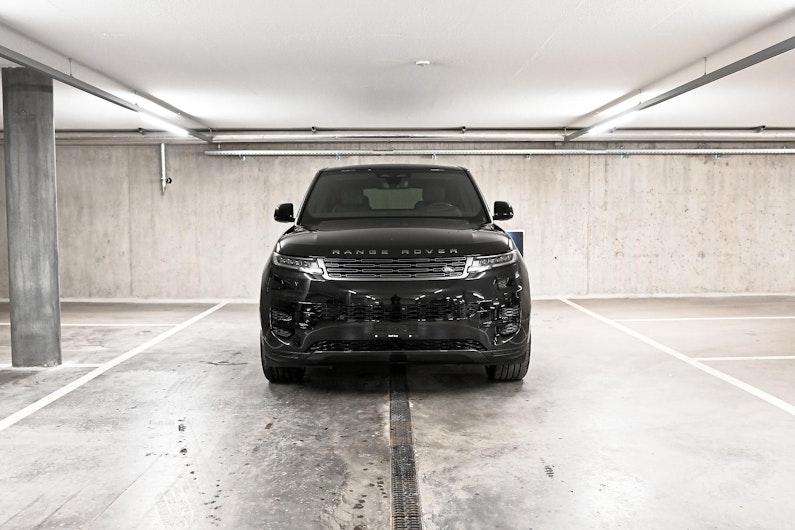 Vehicle image LAND ROVER RANGE ROVER SPORT