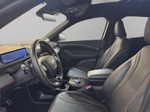 Vehicle image FORD Mustang Mach-E Extended First Edition AWD