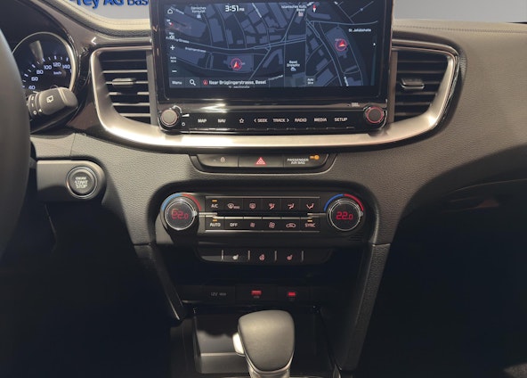 Vehicle image 5 Vehicle image 5