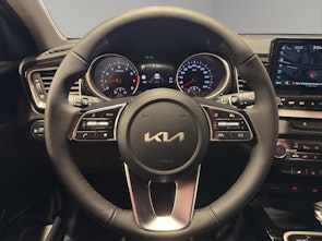 Vehicle image KIA Ceed SW 1.5 T-GDi Power