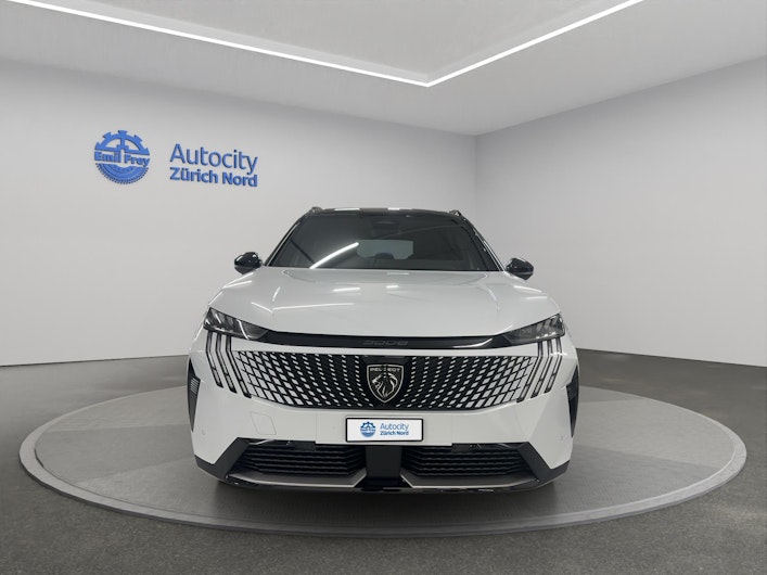 Vehicle image PEUGEOT 5008