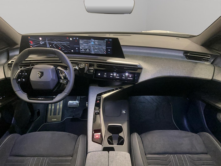 Vehicle image PEUGEOT 5008