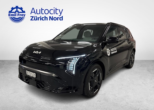 First vehicle image First vehicle image