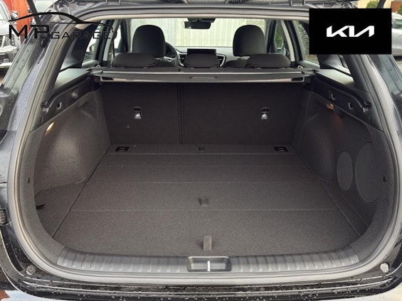 Vehicle image 5 Vehicle image 5