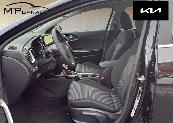 Vehicle image 12 Vehicle image 12