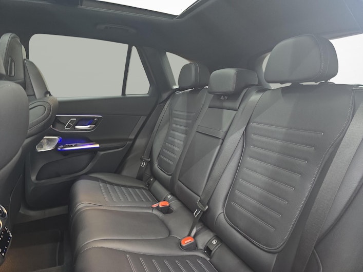 Vehicle image MERCEDES-BENZ GLC 400