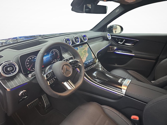 Vehicle image MERCEDES-BENZ GLC 400