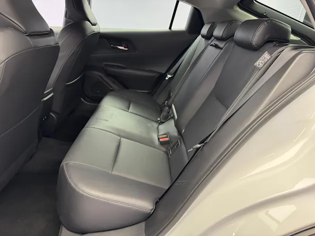 Toyota Prius 2.0 Plug-In-Hybrid Premium