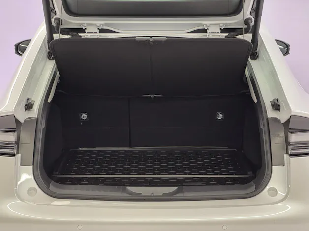 Toyota Prius 2.0 Plug-In-Hybrid Premium