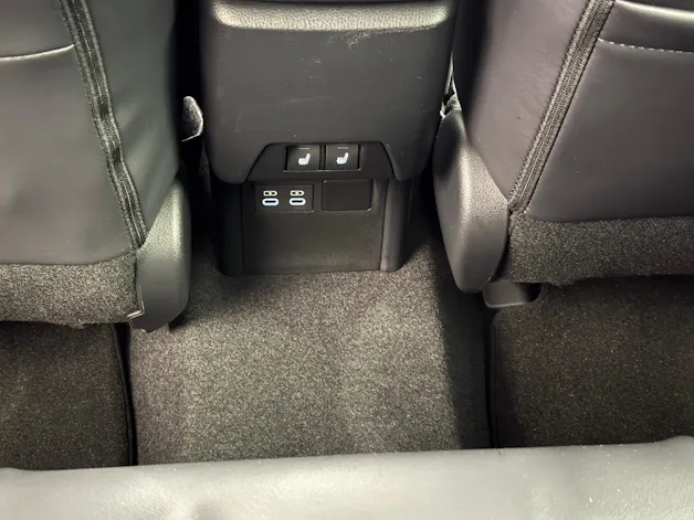 Toyota Prius 2.0 Plug-In-Hybrid Premium