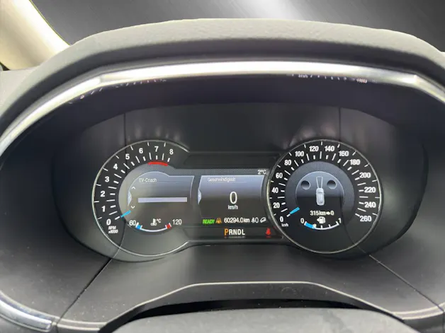Ford Galaxy 2.5 Hybrid Titanium 7 Plätzer