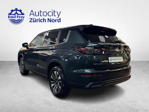 Mitsubishi Outlander 2.4 PHEV Invite 4x4