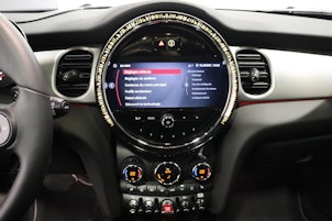 Vehicle image MINI F55 2.0i Cooper S SDKG