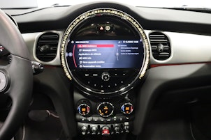 Vehicle image MINI F55 2.0i Cooper S SDKG