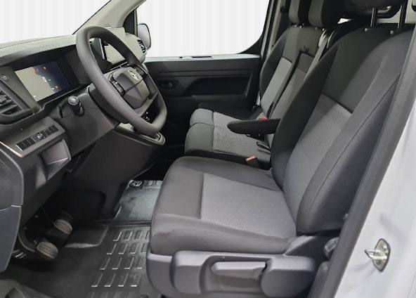 Vehicle image 6 Vehicle image 6