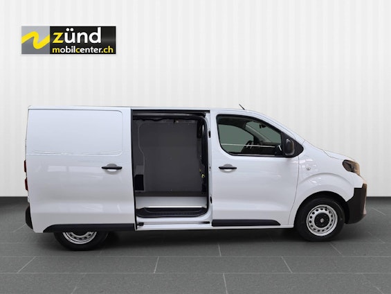 Vehicle image 5 Vehicle image 5