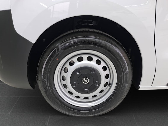 Vehicle image 14 Vehicle image 14