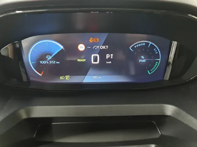 Peugeot E-Partner Kaw. 800 Long 50 kWh