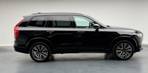Vehicle image VOLVO XC90 2.0 T8 TE Plus Dark 7P. eAWD